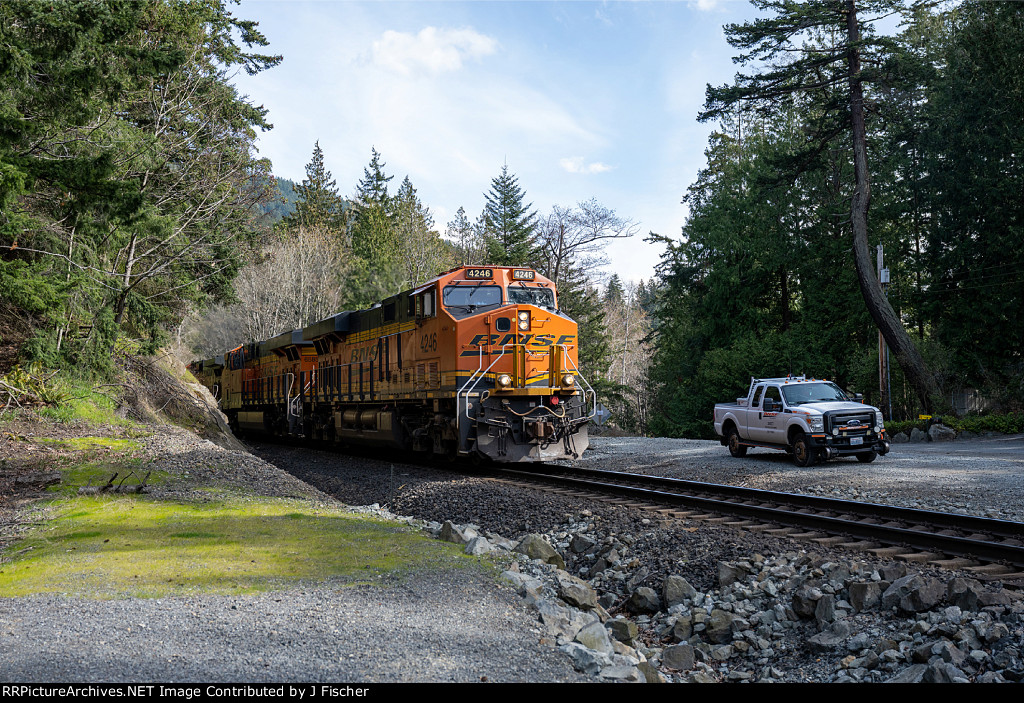 BNSF 4246